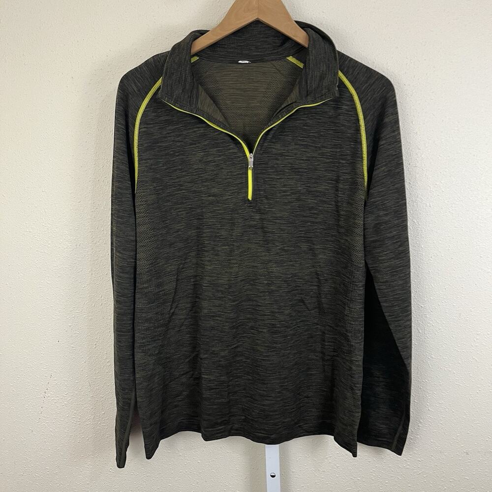 Lululemon Metal Vent Tech Long Sleeve Shirt Mens M Medium 1/4 Zip Green Neon